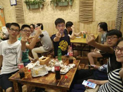 韩城烧烤加盟,学烧烤技术,开烧烤店多少钱疯狂烤翅加盟